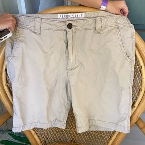 Aeropostale Men’s Tan Shorts Size 34